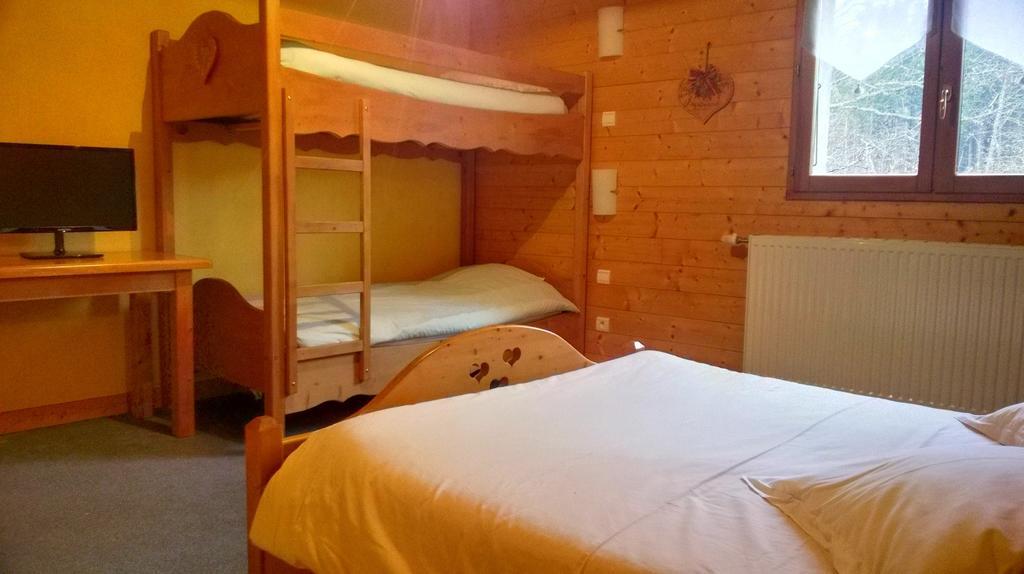 Domaine De La Sapiniere Hotel Thorens-Glières Quarto foto